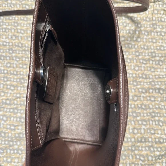 Mollie Coach Town Bucket Bag - Brown Leather - Picture 6 of 10